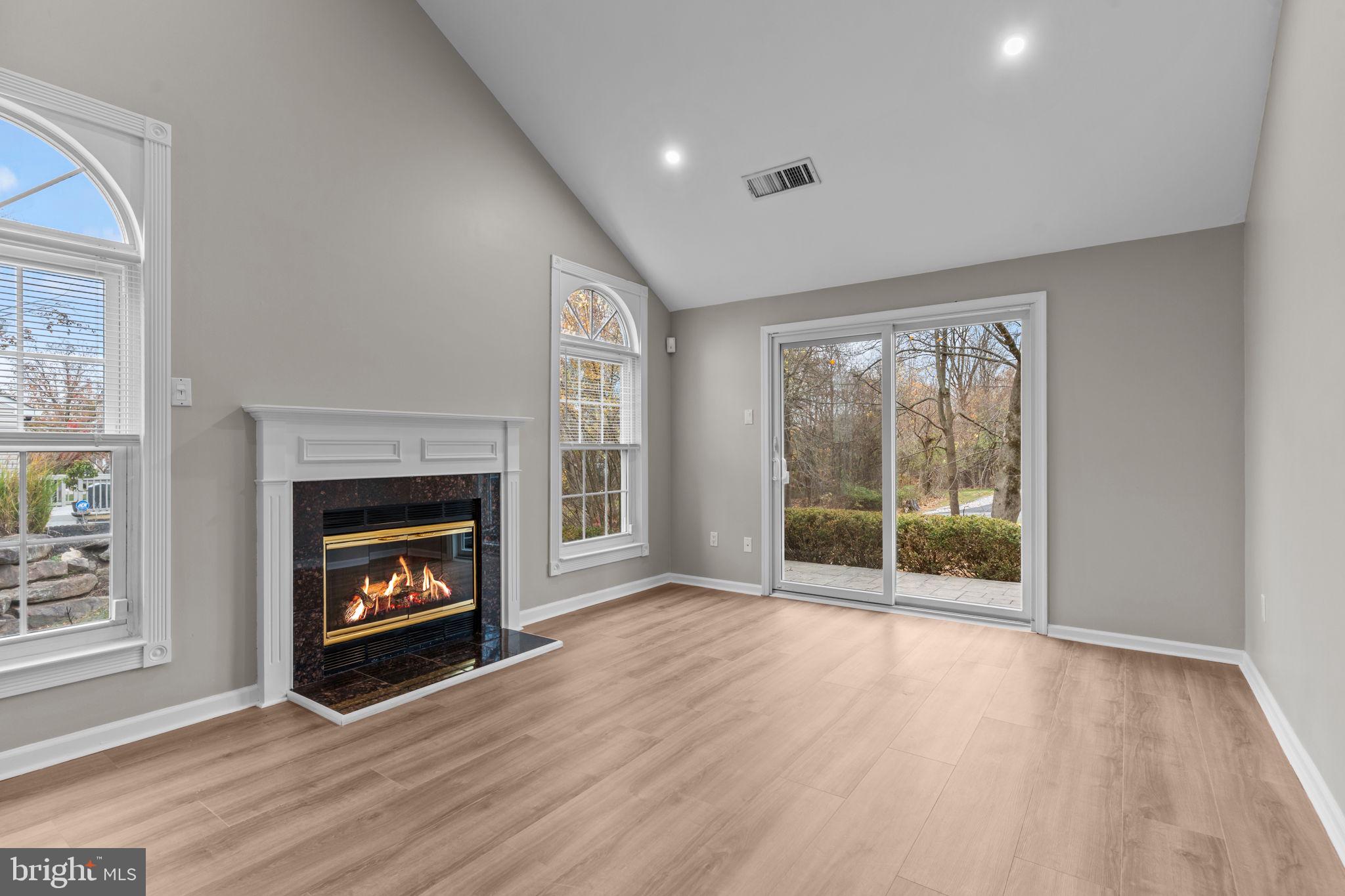 CANTERBURY CROFT - Residential Lease