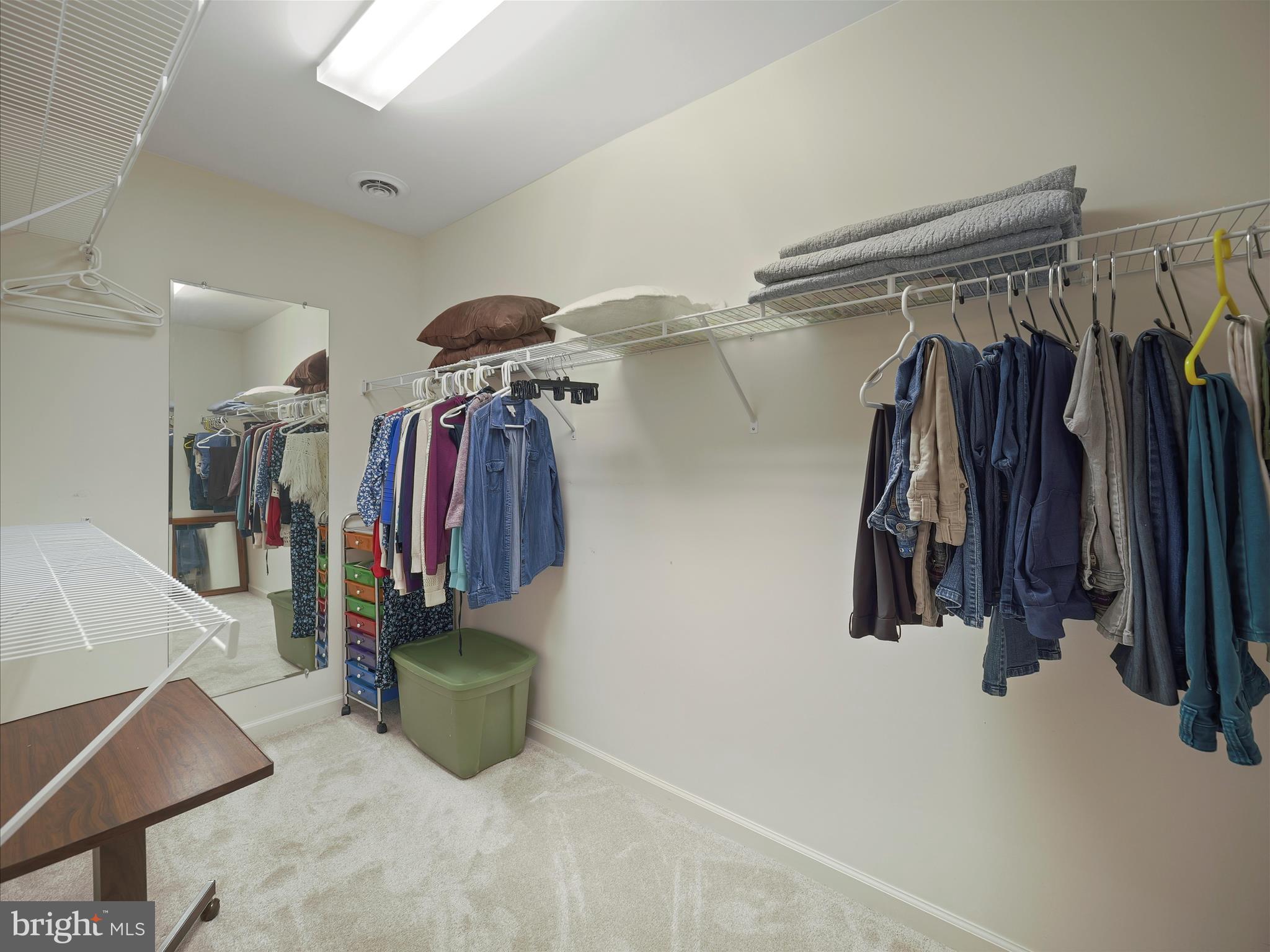 EMERALD POINTE - Residential