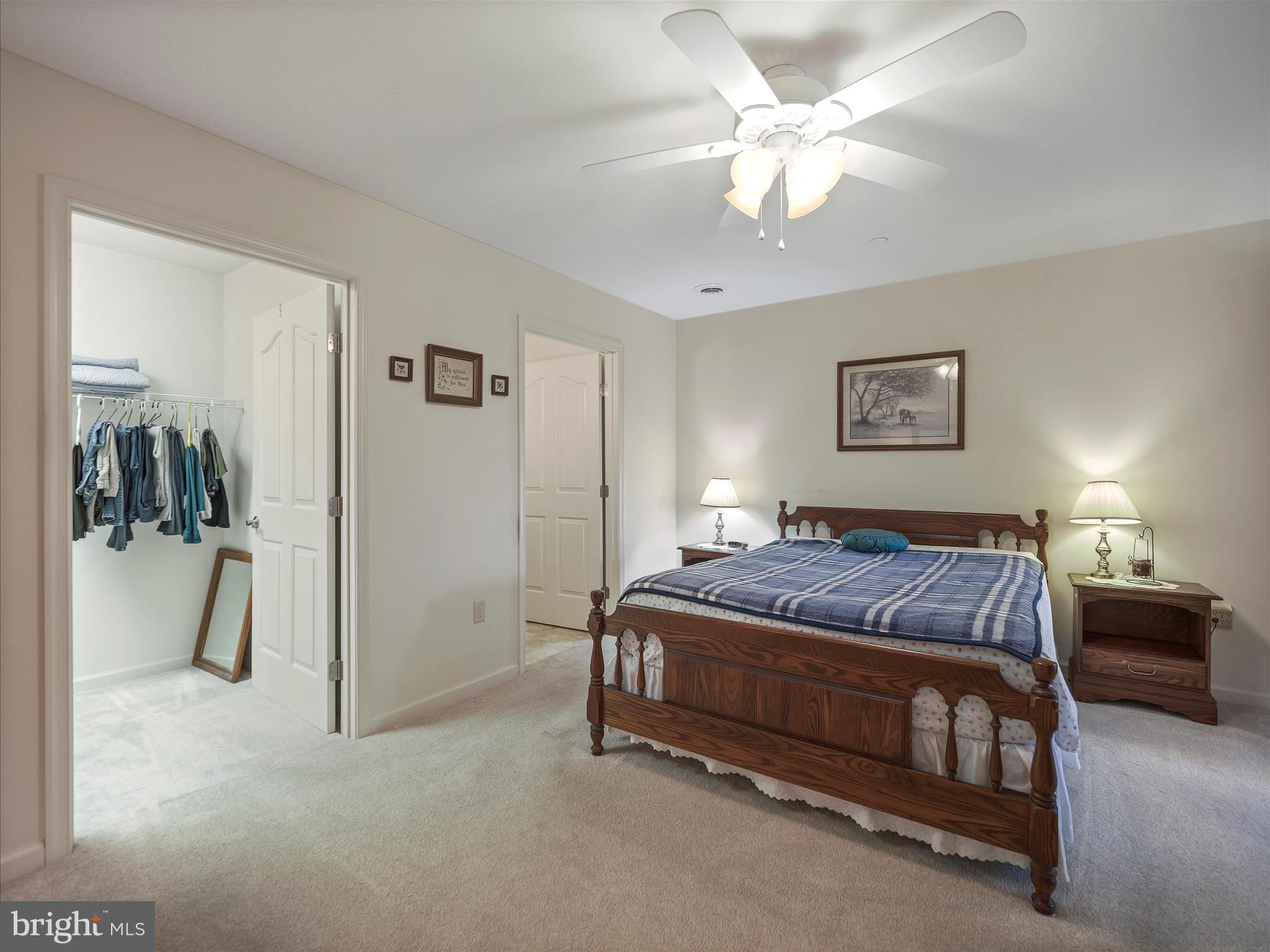 EMERALD POINTE - Residential