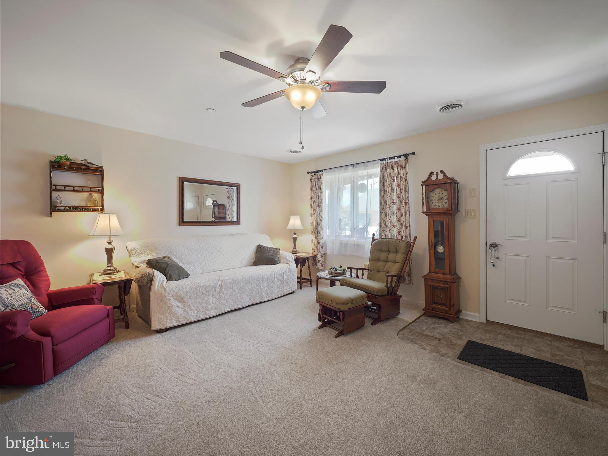 EMERALD POINTE - Residential