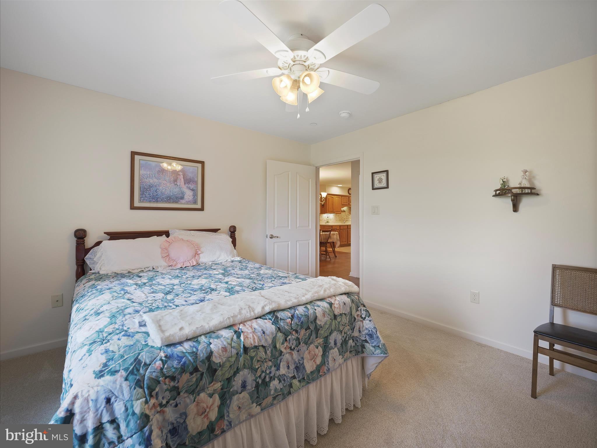 EMERALD POINTE - Residential