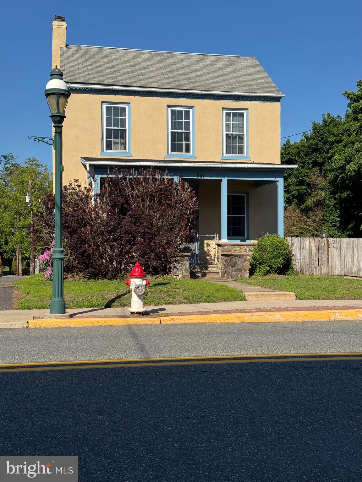 431 MAIN STREET