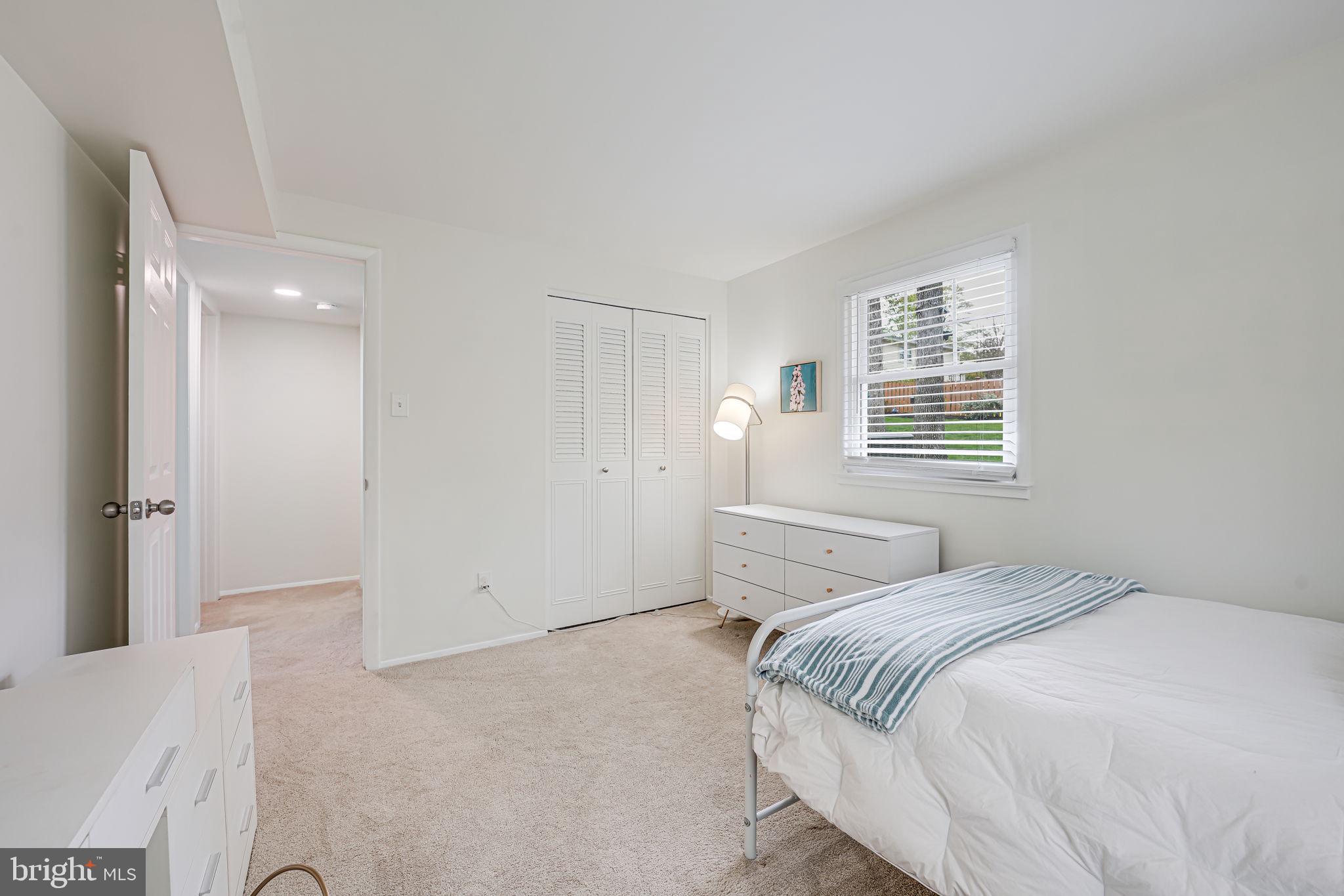 ROLLING VALLEY - Residential