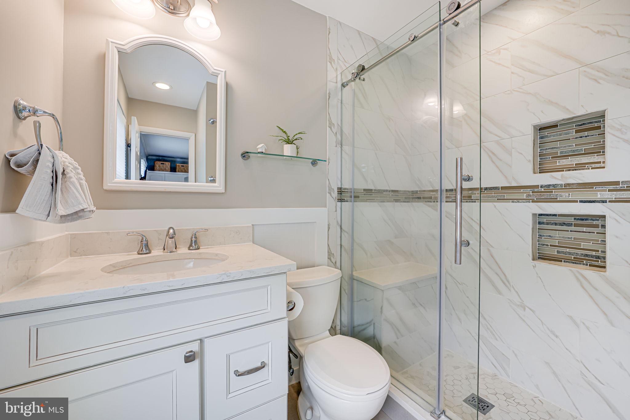 ROLLING VALLEY - Residential