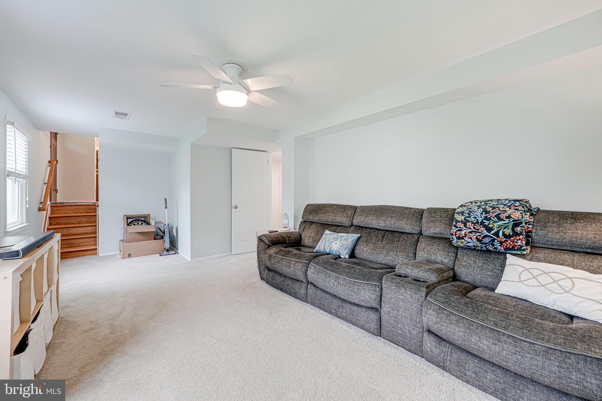 ROLLING VALLEY - Residential