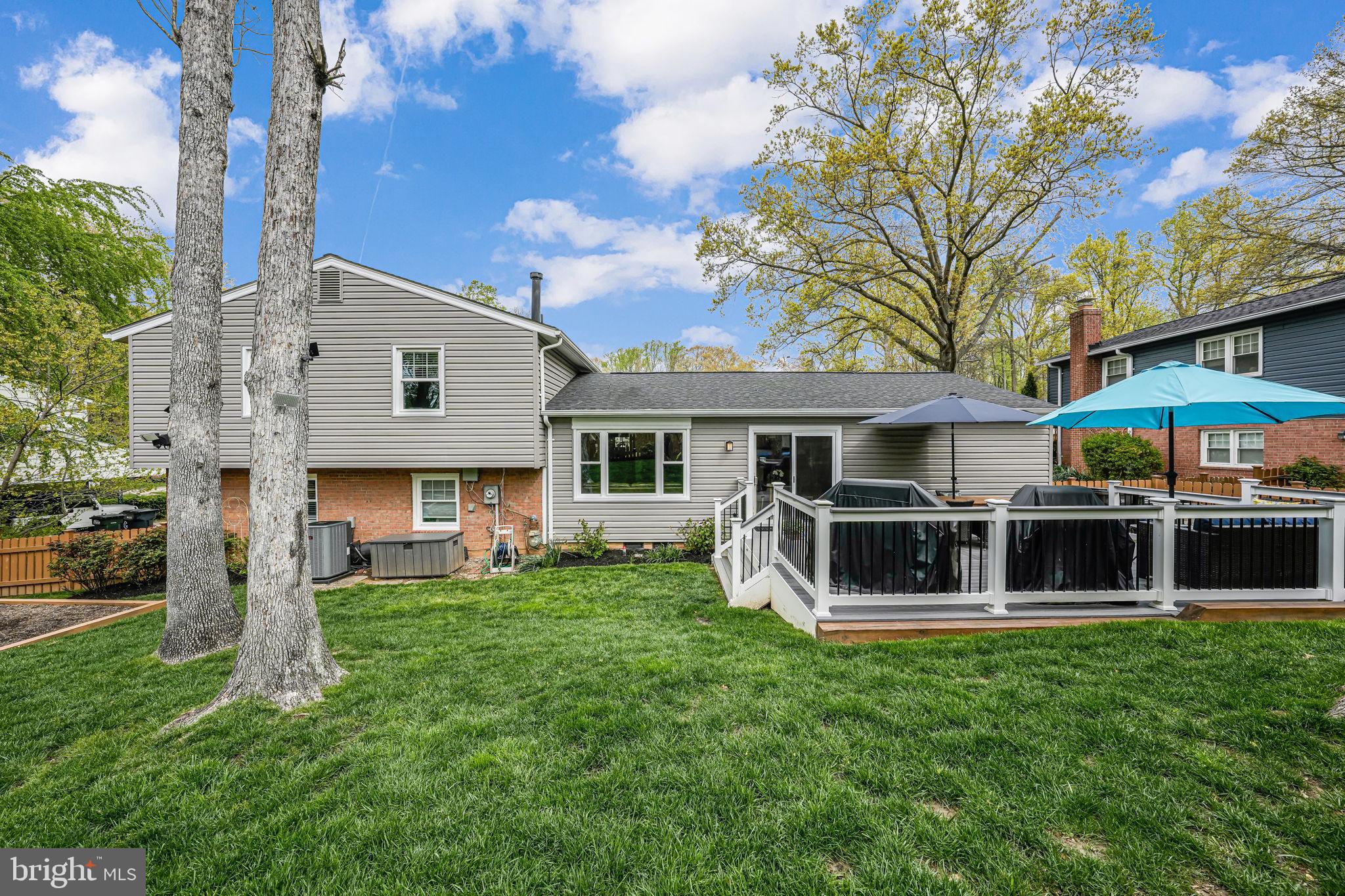 ROLLING VALLEY - Residential