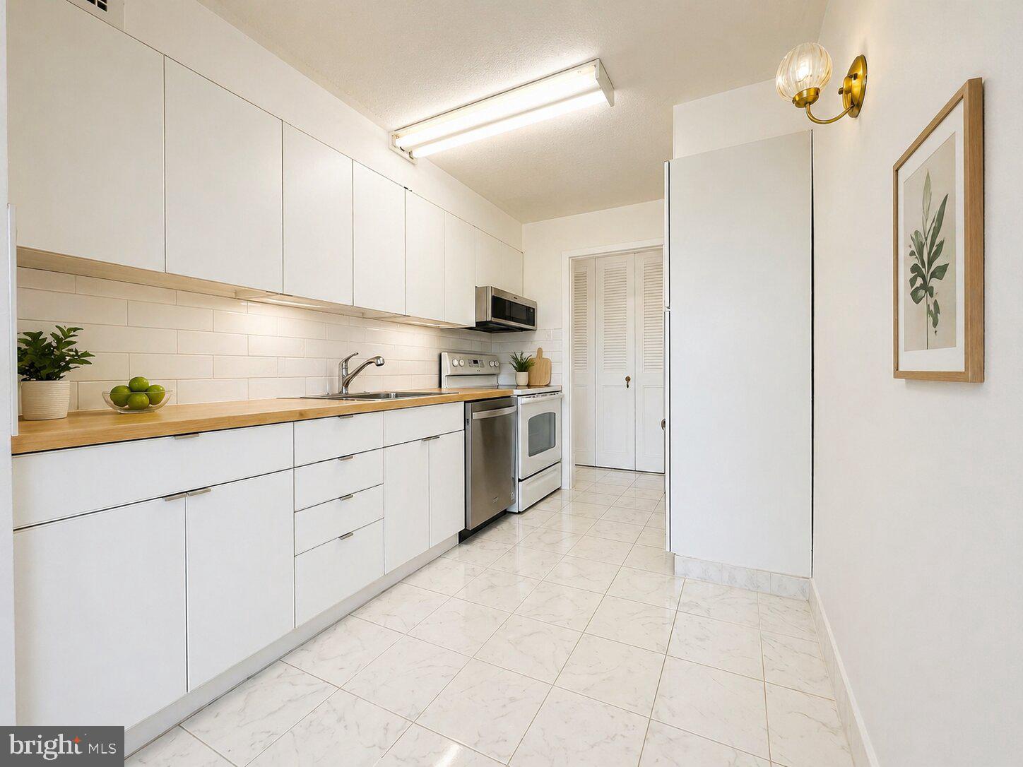 GREEN HILL - Residential