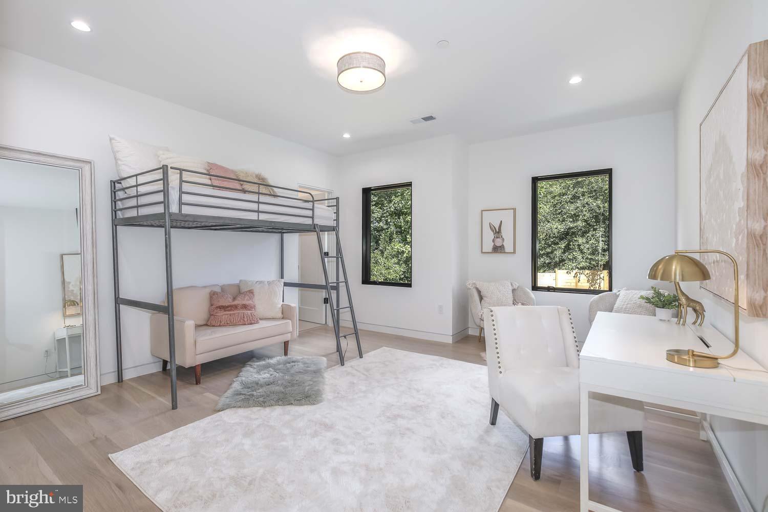 GLEN ECHO HEIGHTS - Residential