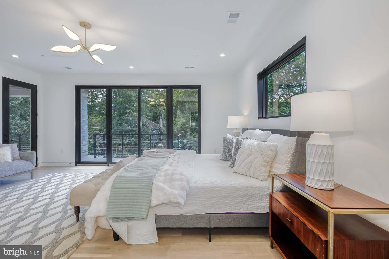 GLEN ECHO HEIGHTS - Residential