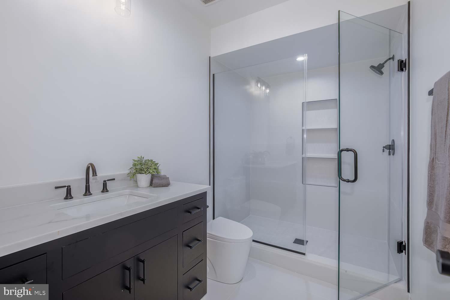 GLEN ECHO HEIGHTS - Residential