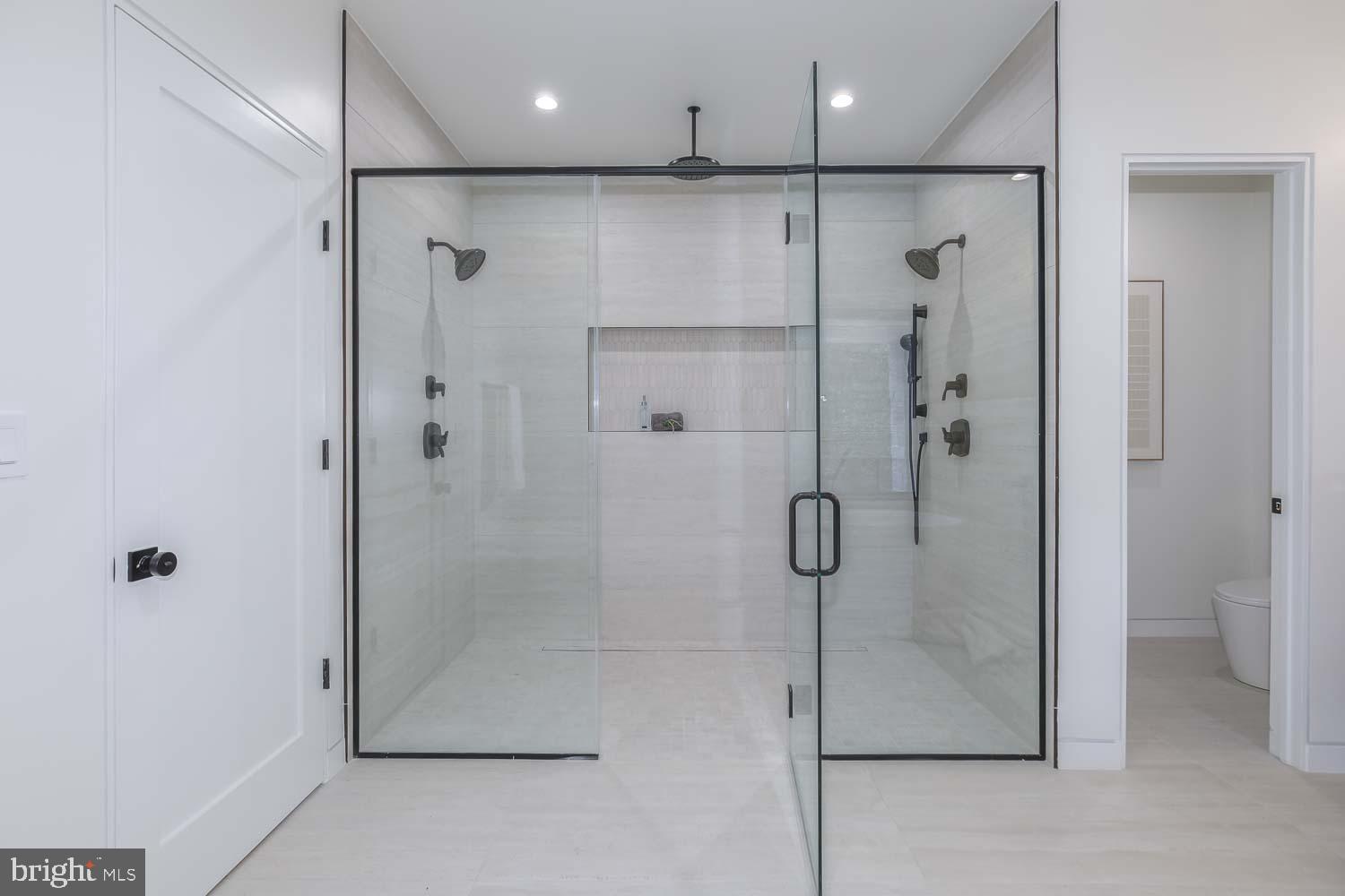 GLEN ECHO HEIGHTS - Residential