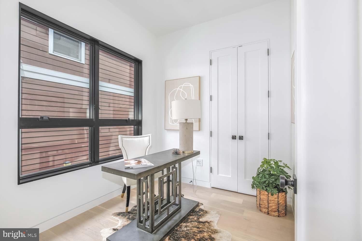 GLEN ECHO HEIGHTS - Residential