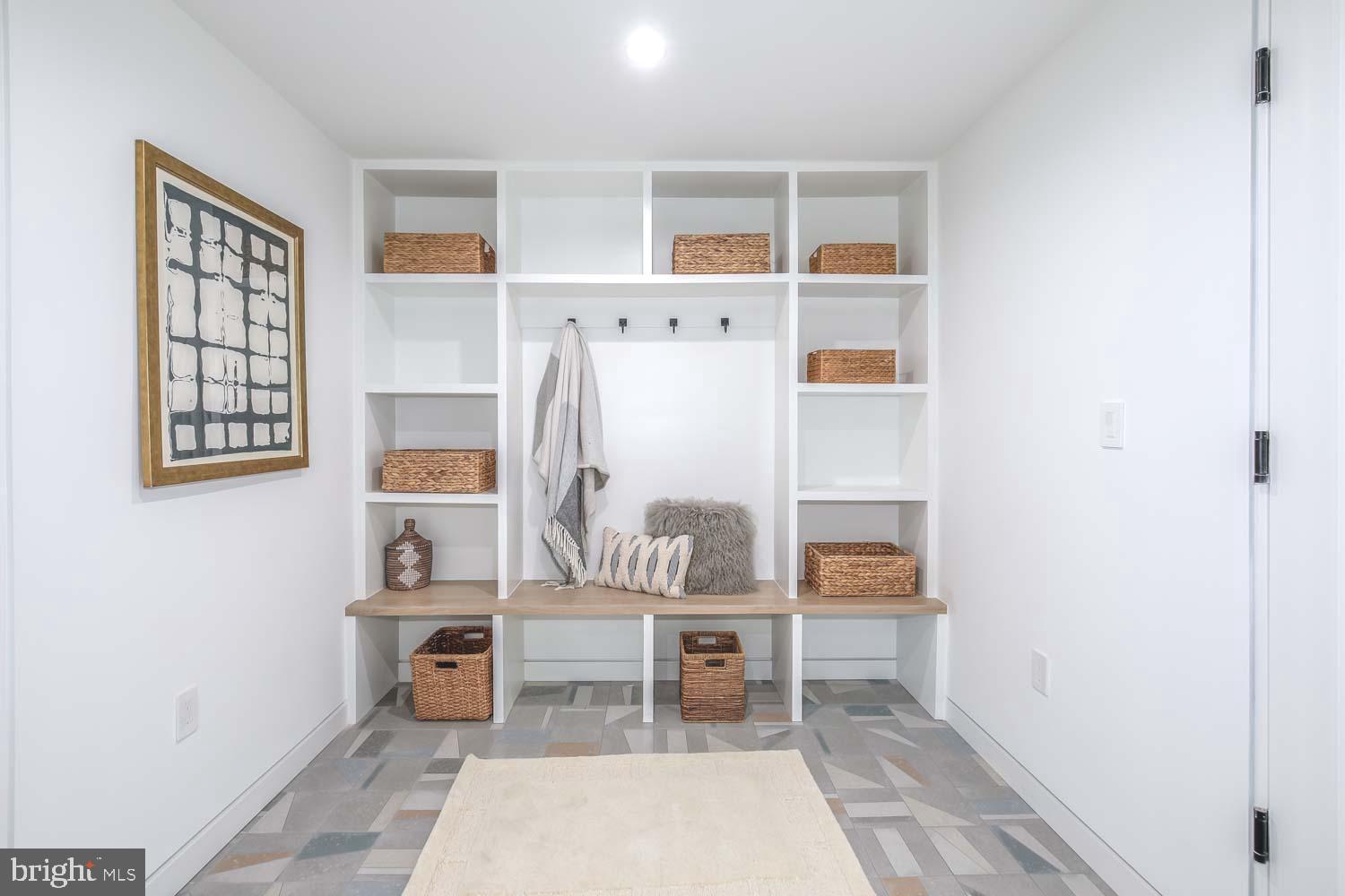 GLEN ECHO HEIGHTS - Residential