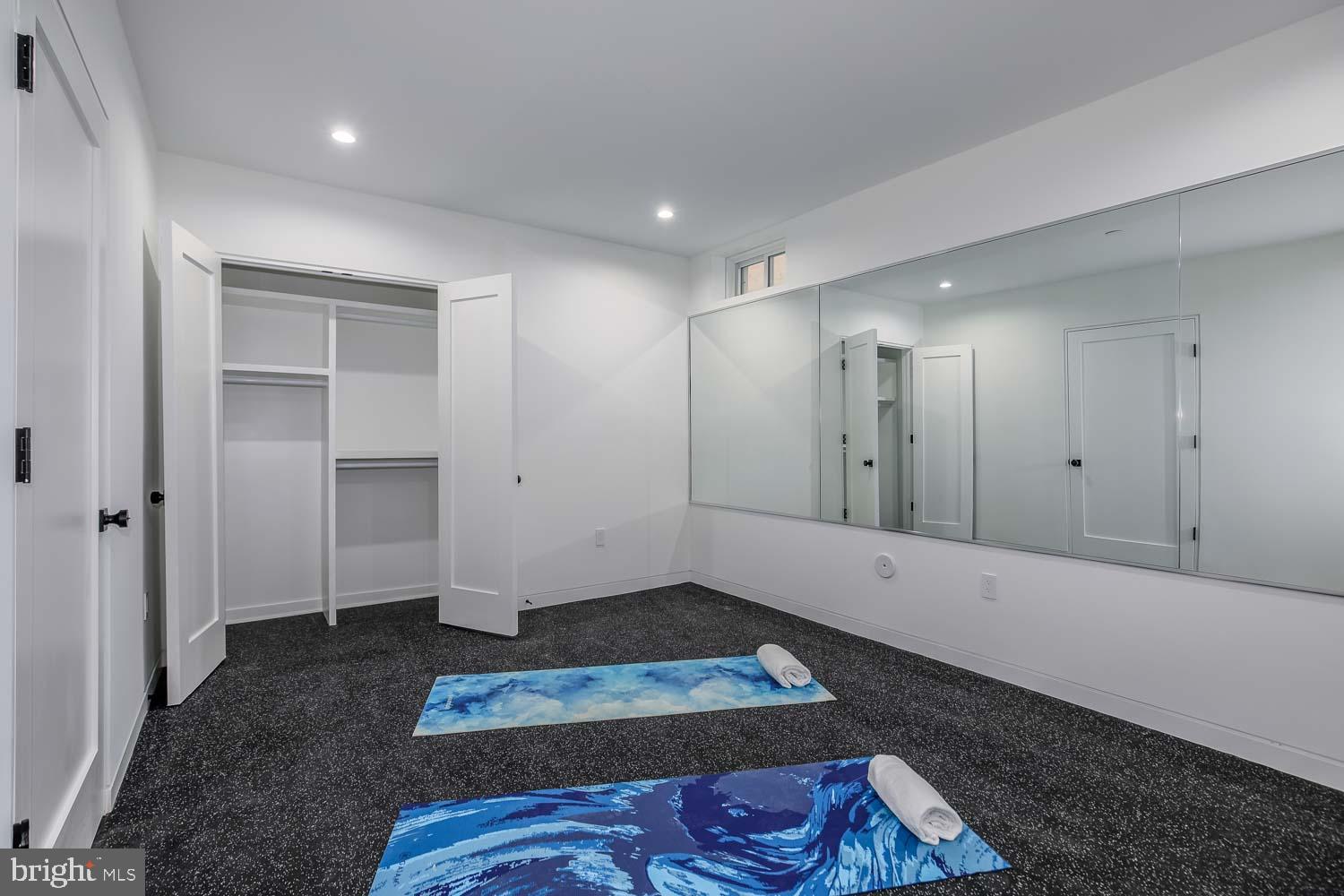 GLEN ECHO HEIGHTS - Residential