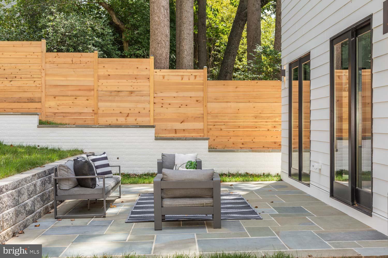 GLEN ECHO HEIGHTS - Residential