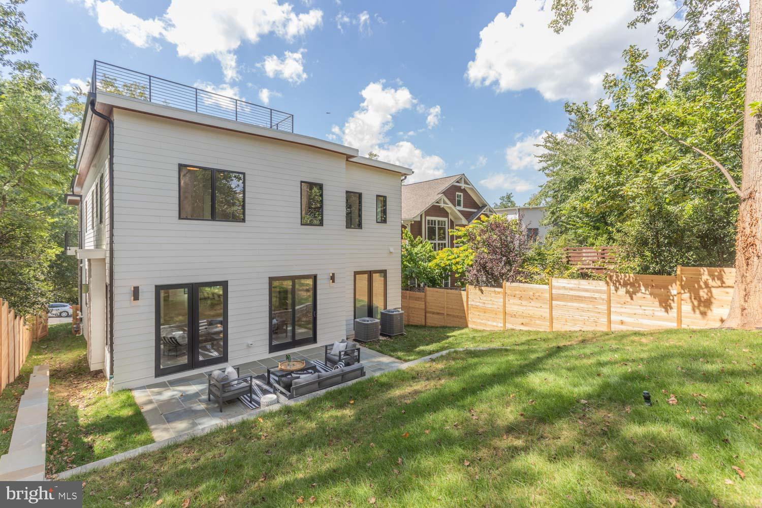 GLEN ECHO HEIGHTS - Residential