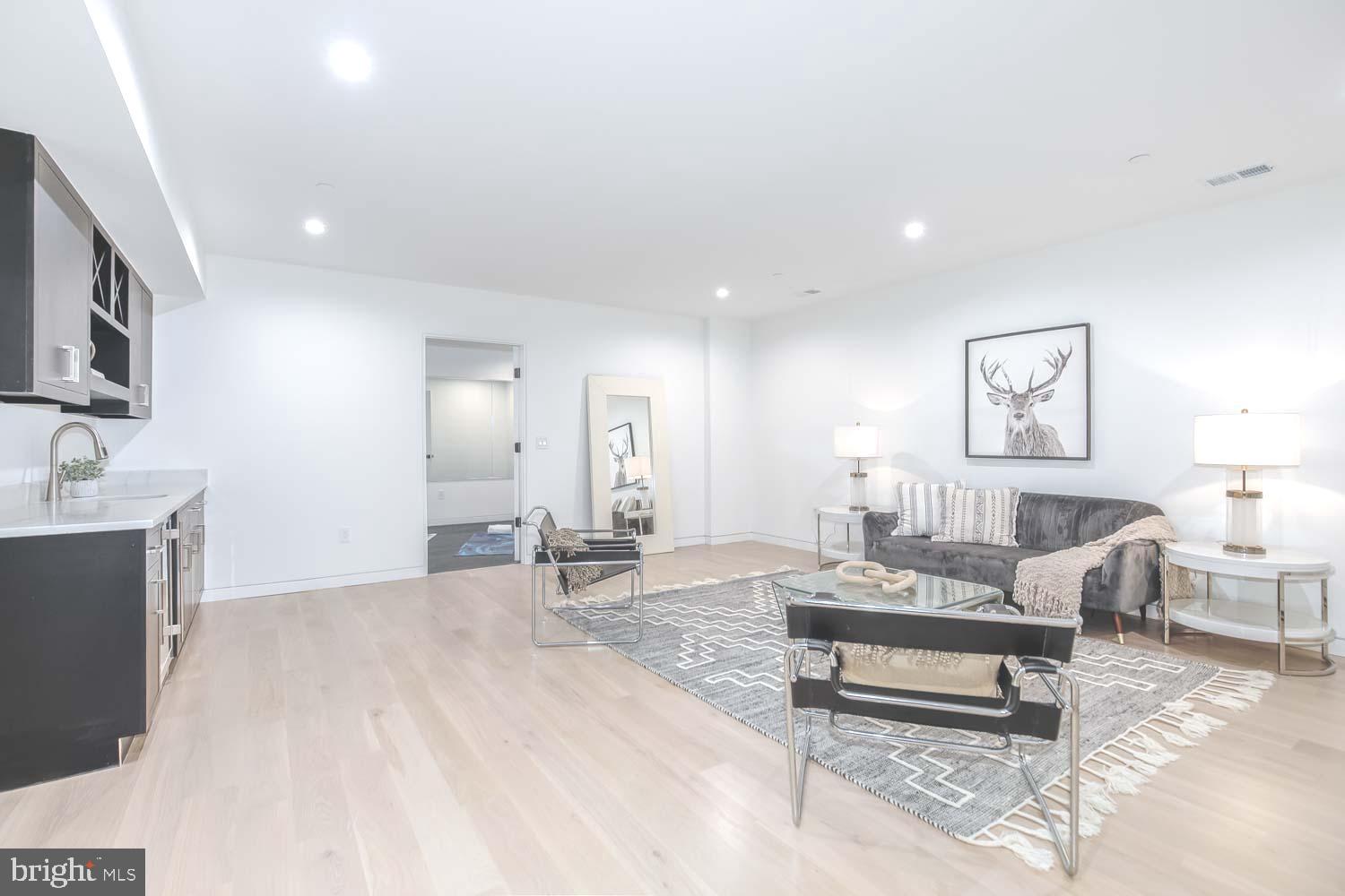 GLEN ECHO HEIGHTS - Residential