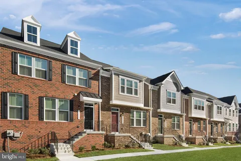 10731 Blanton Way Unit B, Upper Marlboro, MD MLS: MDPG2141048