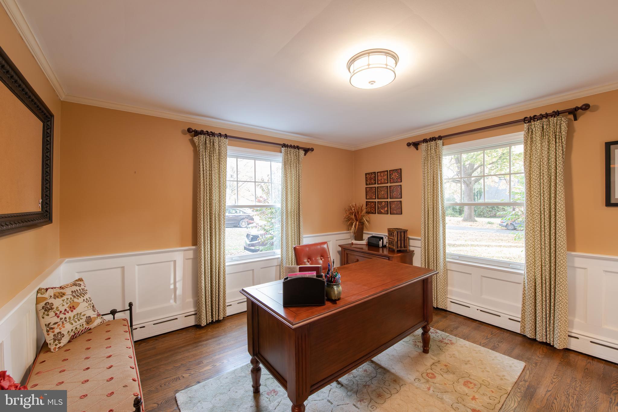 SCHOOL LANE HILLS - Residential