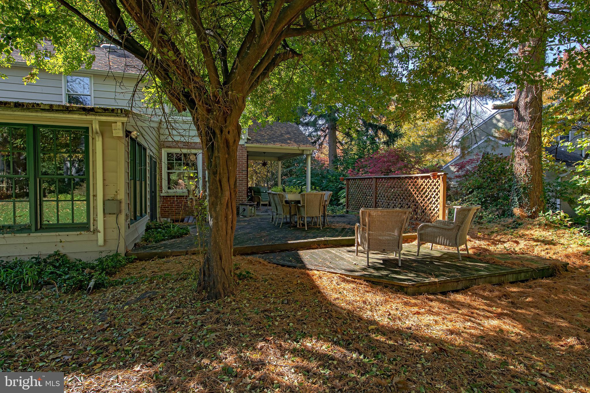 SCHOOL LANE HILLS - Residential