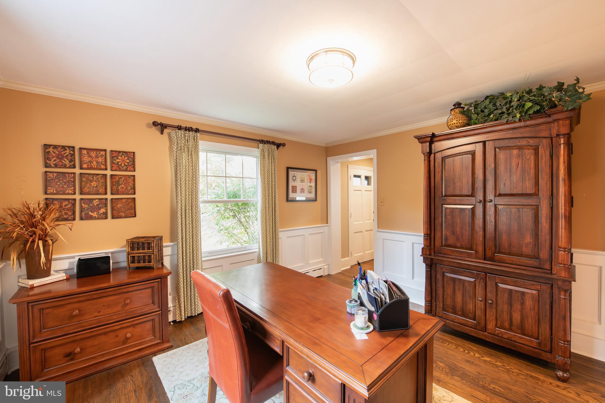 SCHOOL LANE HILLS - Residential