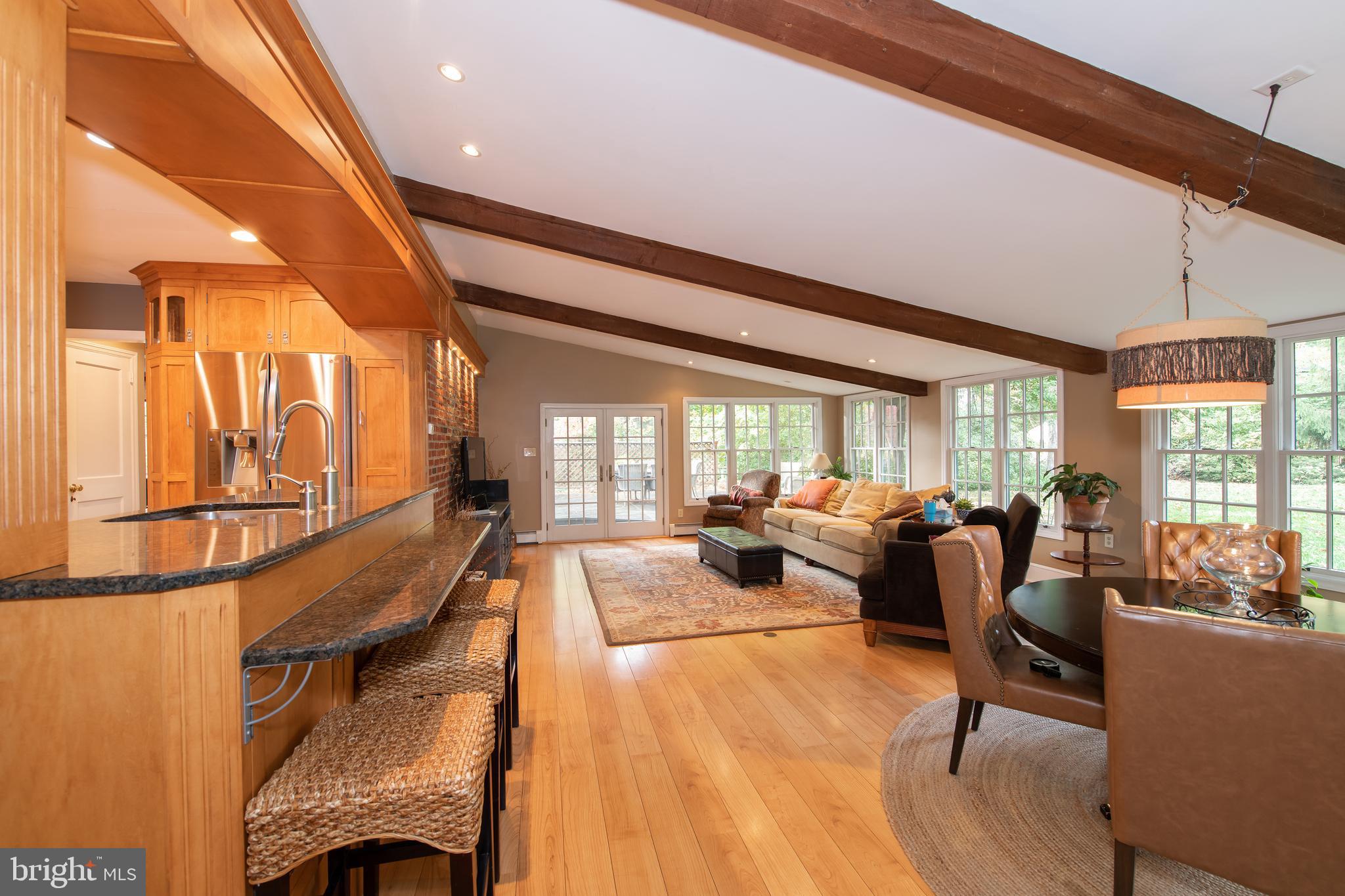 SCHOOL LANE HILLS - Residential