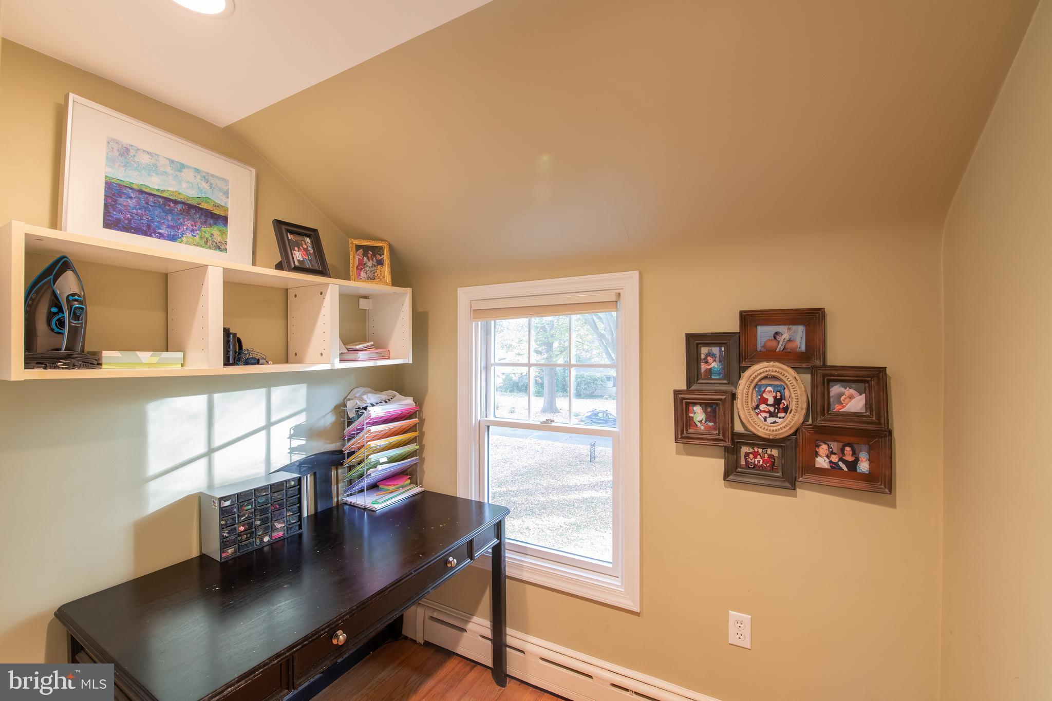 SCHOOL LANE HILLS - Residential