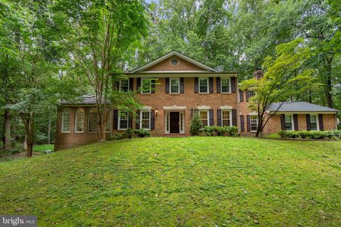 6536 LITTLE OX ROAD FAIRFAX STATION VA 22039
