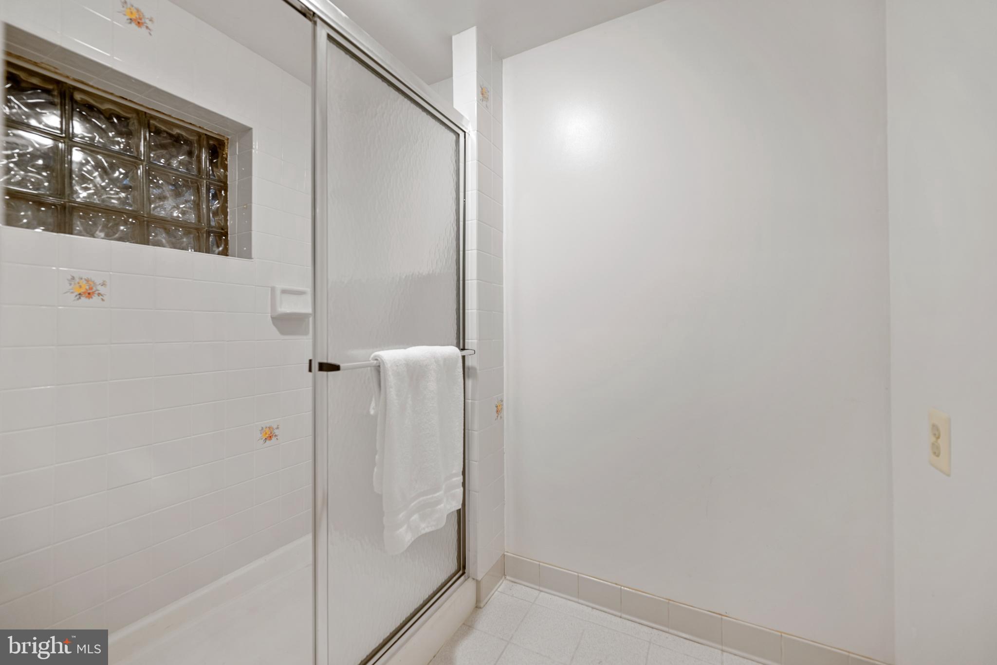 ARDMORE WOODS - Residential