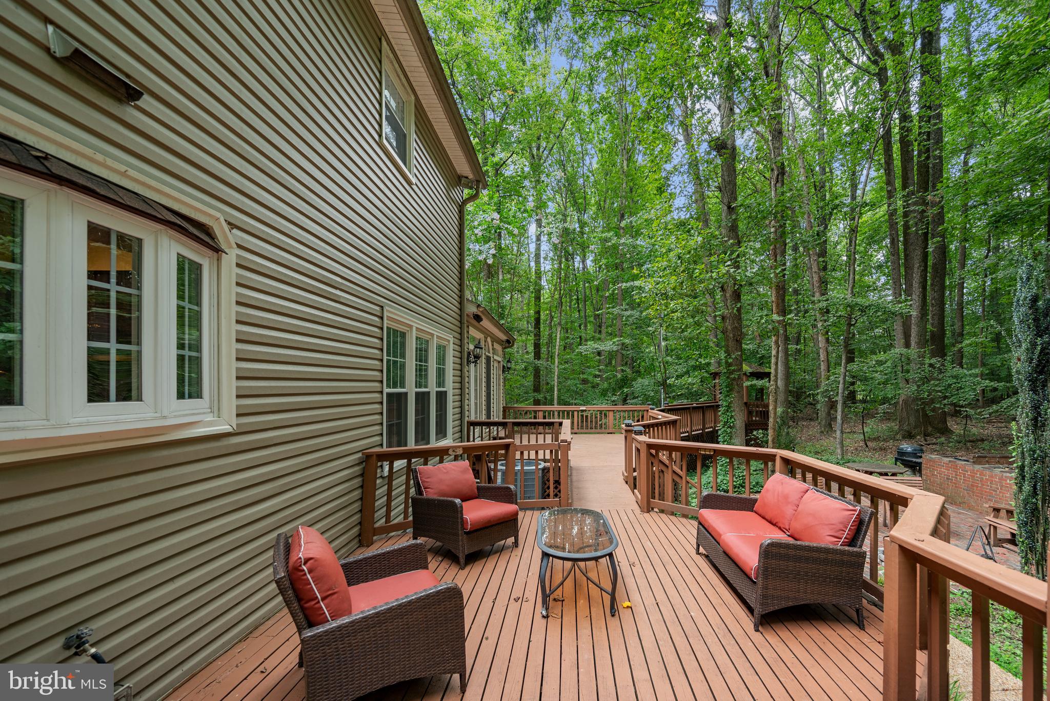 ARDMORE WOODS - Residential