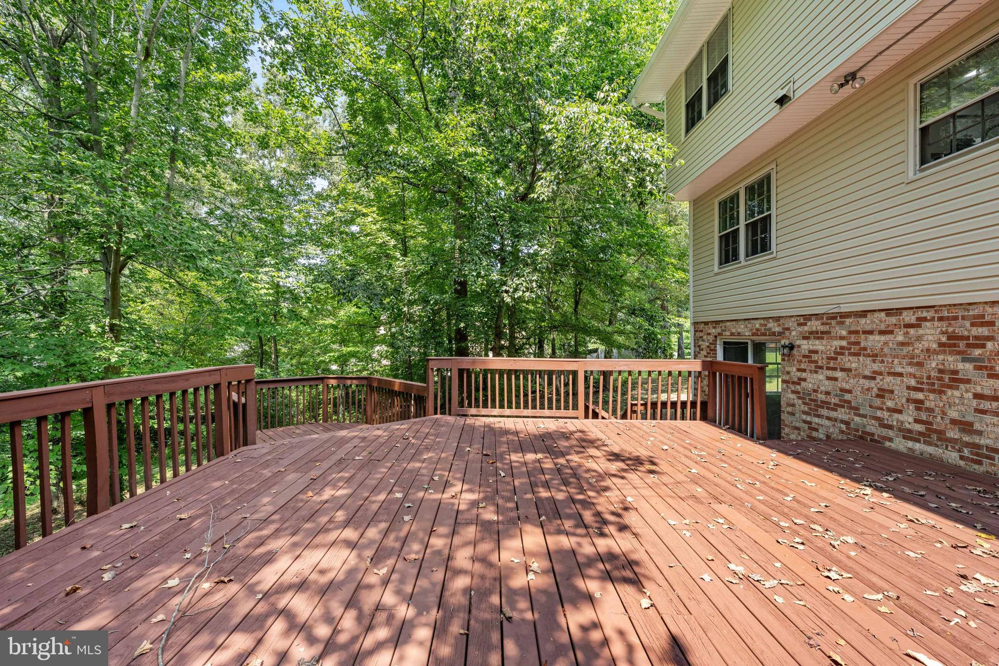 BREEZEWOOD - Residential