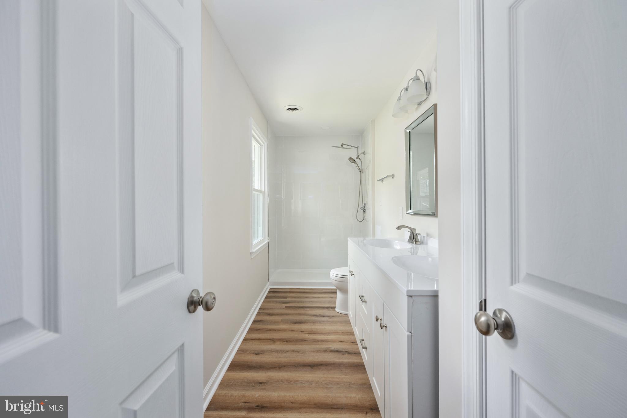 BREEZEWOOD - Residential