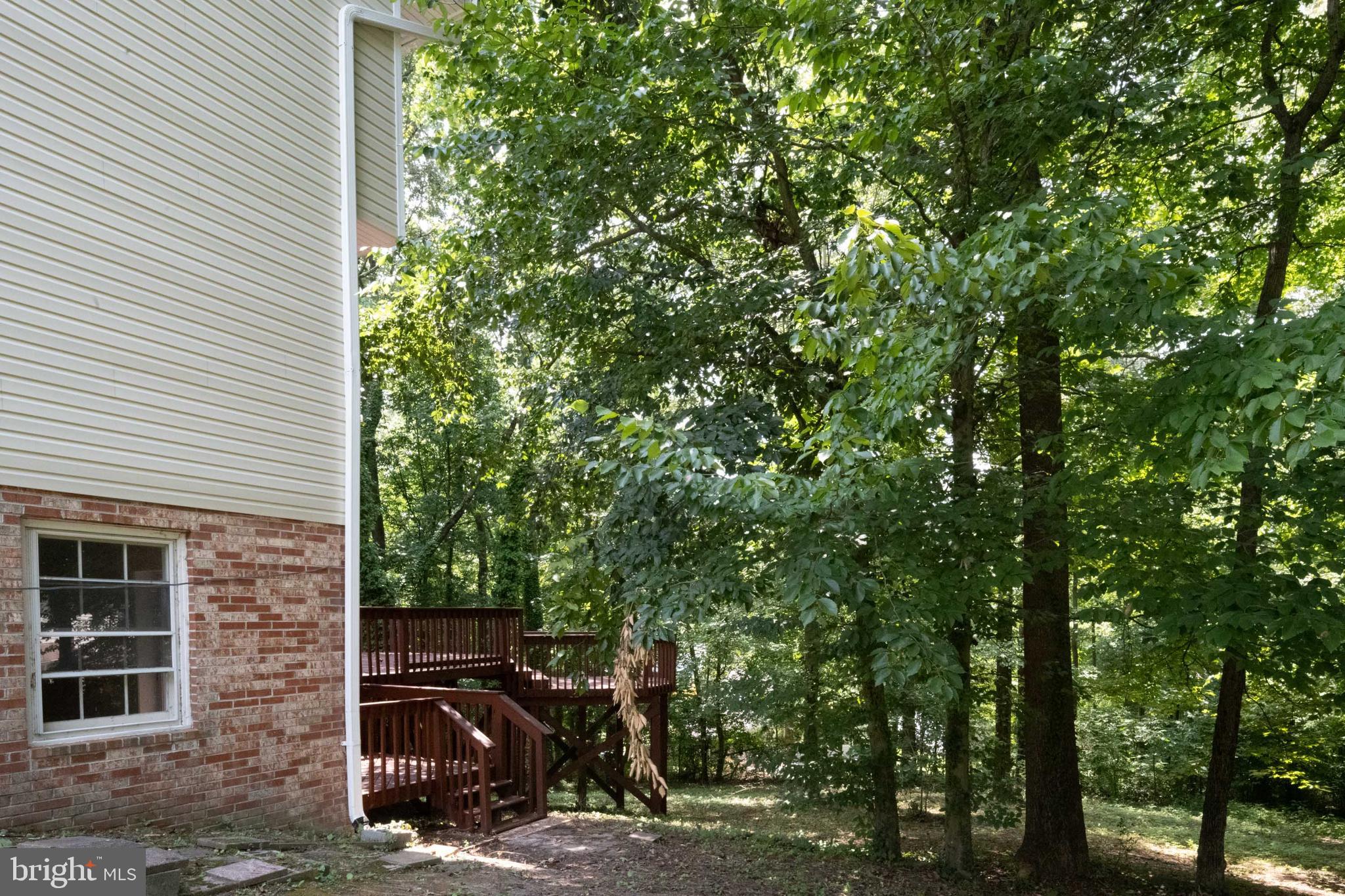 BREEZEWOOD - Residential