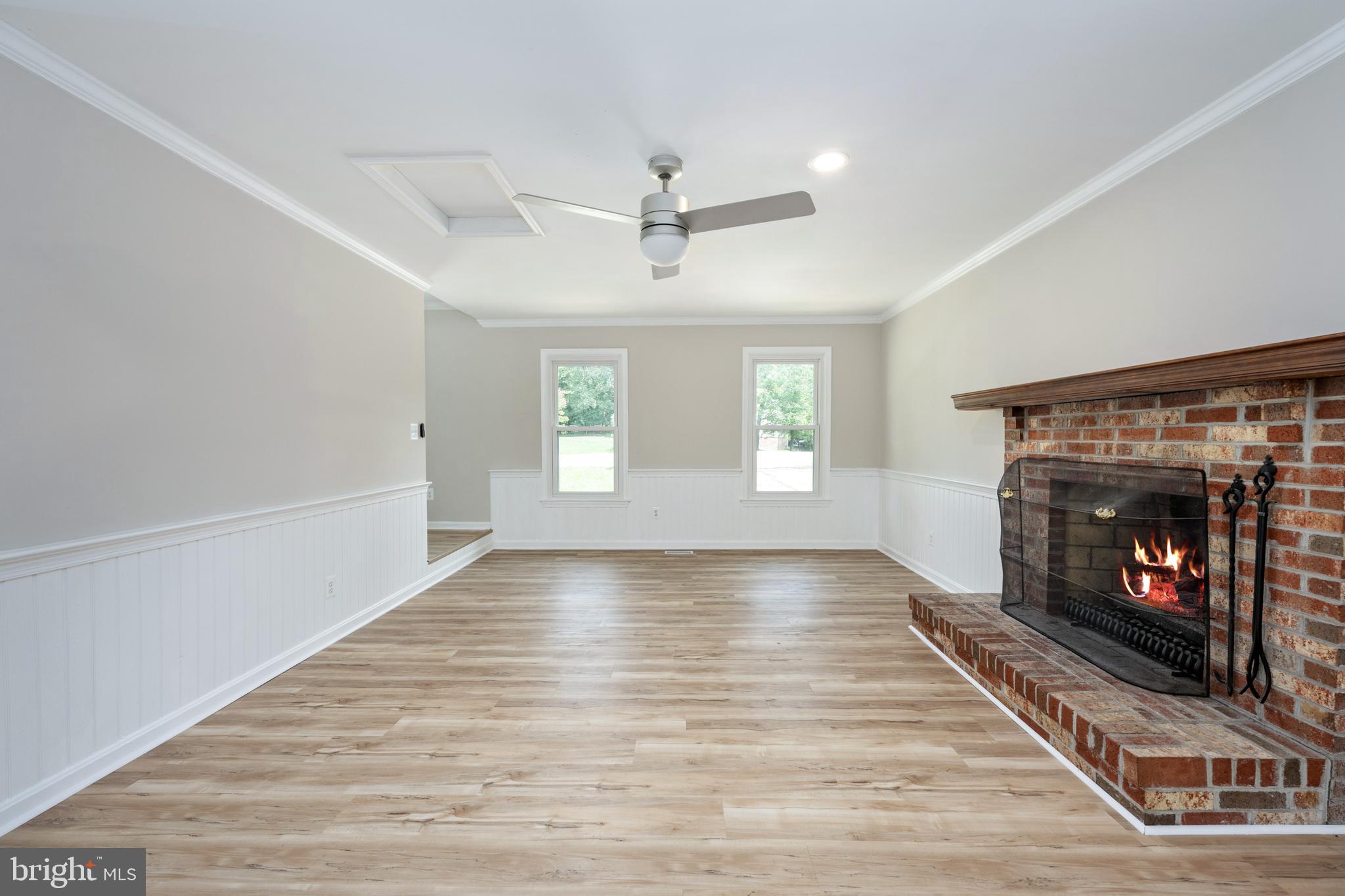 BREEZEWOOD - Residential