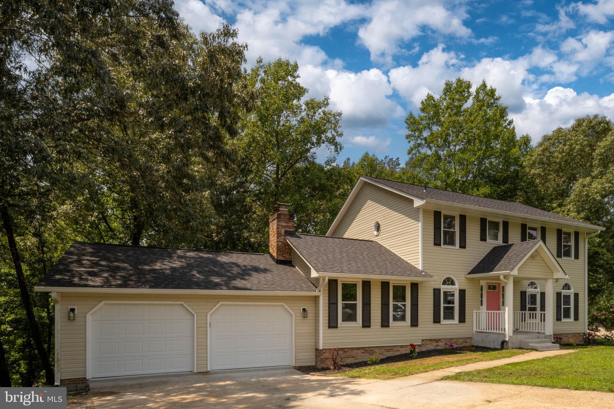 BREEZEWOOD - Residential