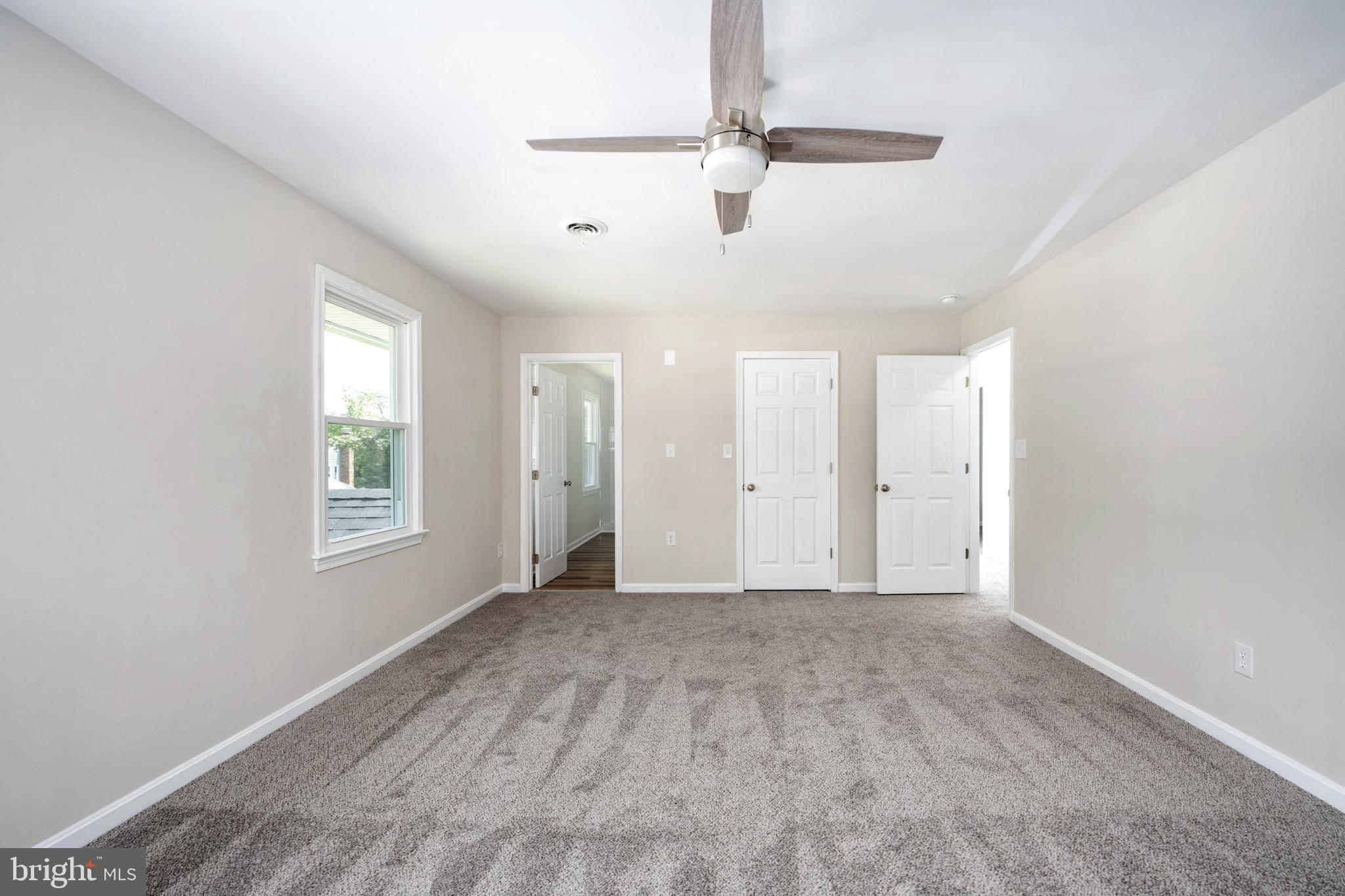 BREEZEWOOD - Residential