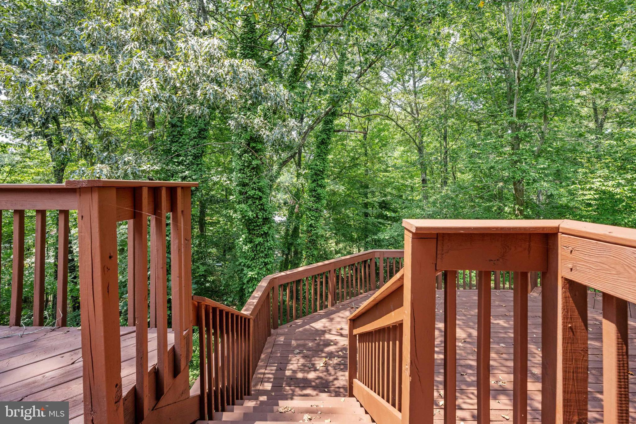 BREEZEWOOD - Residential