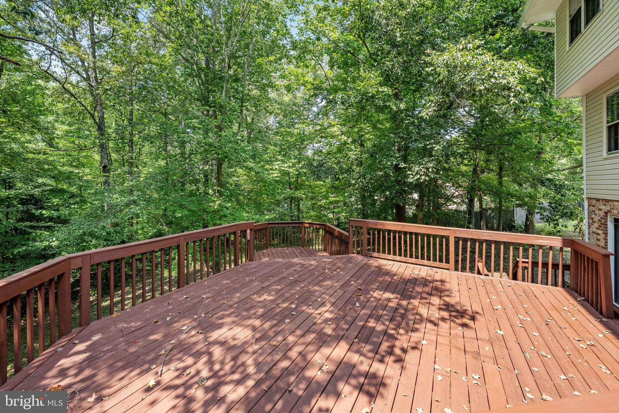 BREEZEWOOD - Residential