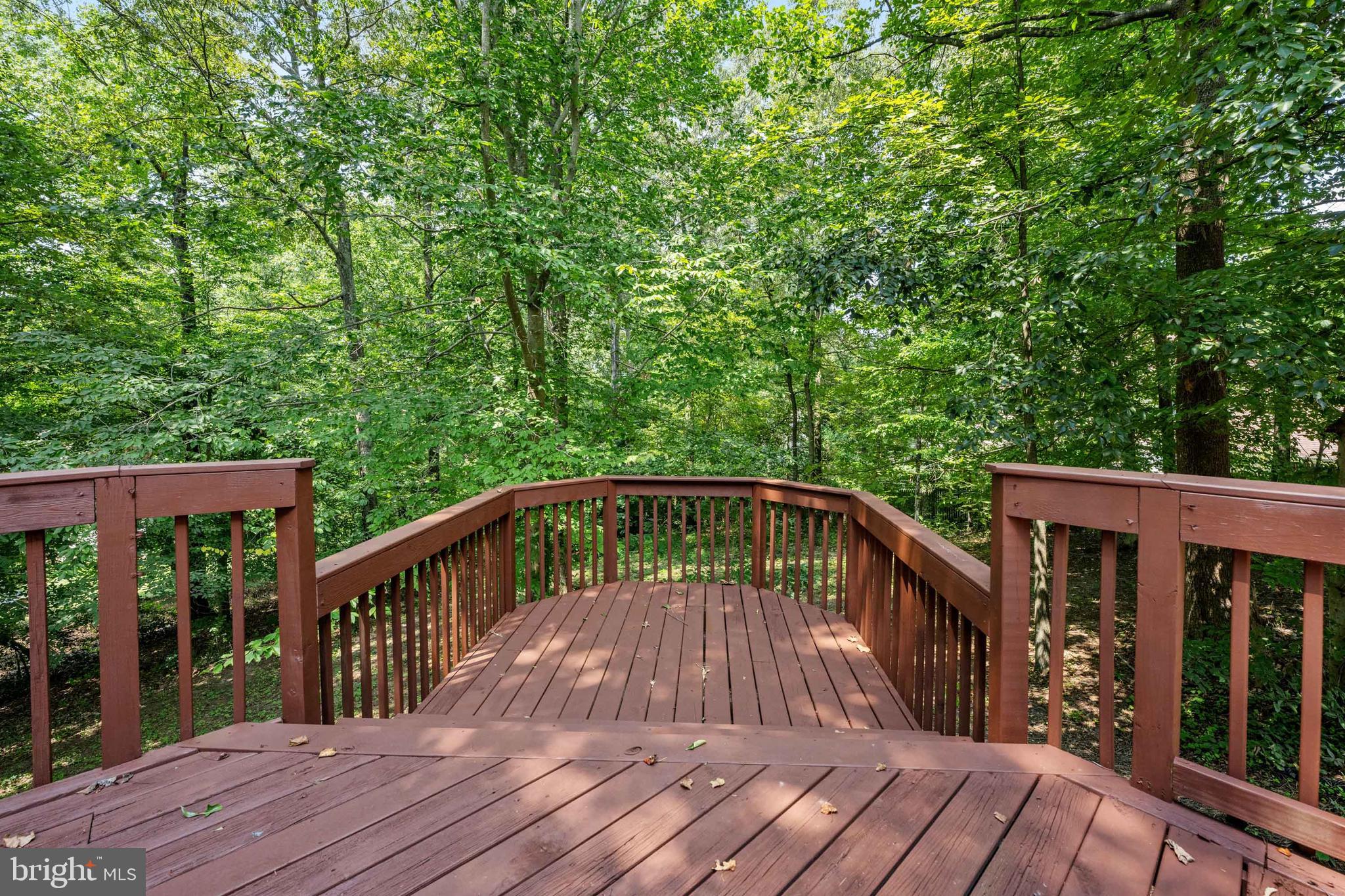 BREEZEWOOD - Residential