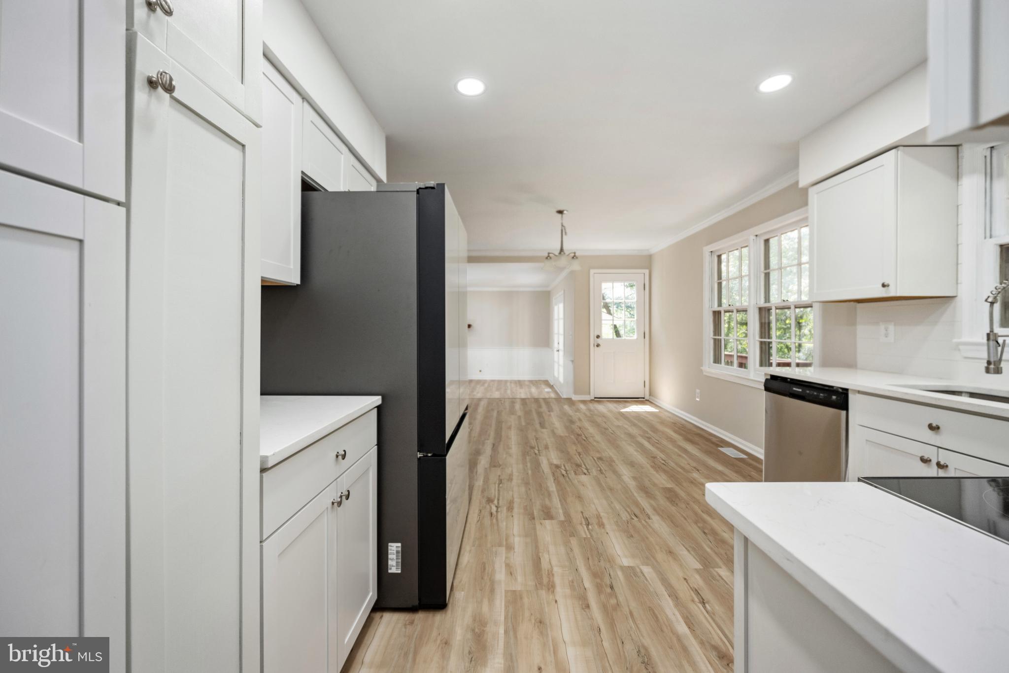 BREEZEWOOD - Residential