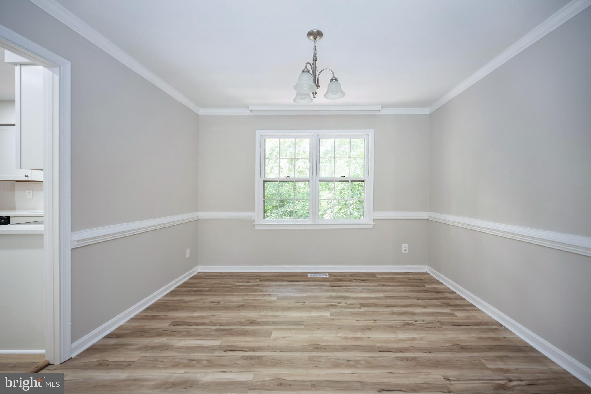 BREEZEWOOD - Residential