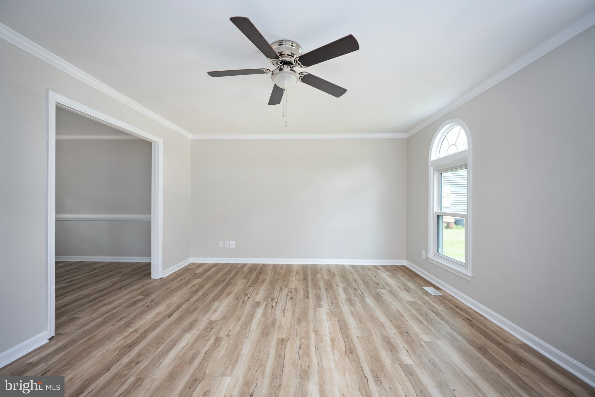 BREEZEWOOD - Residential