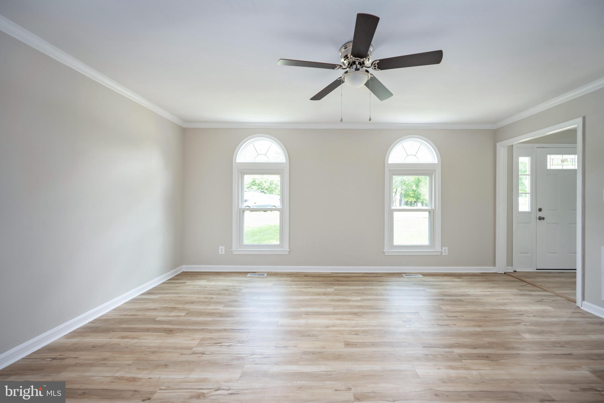 BREEZEWOOD - Residential