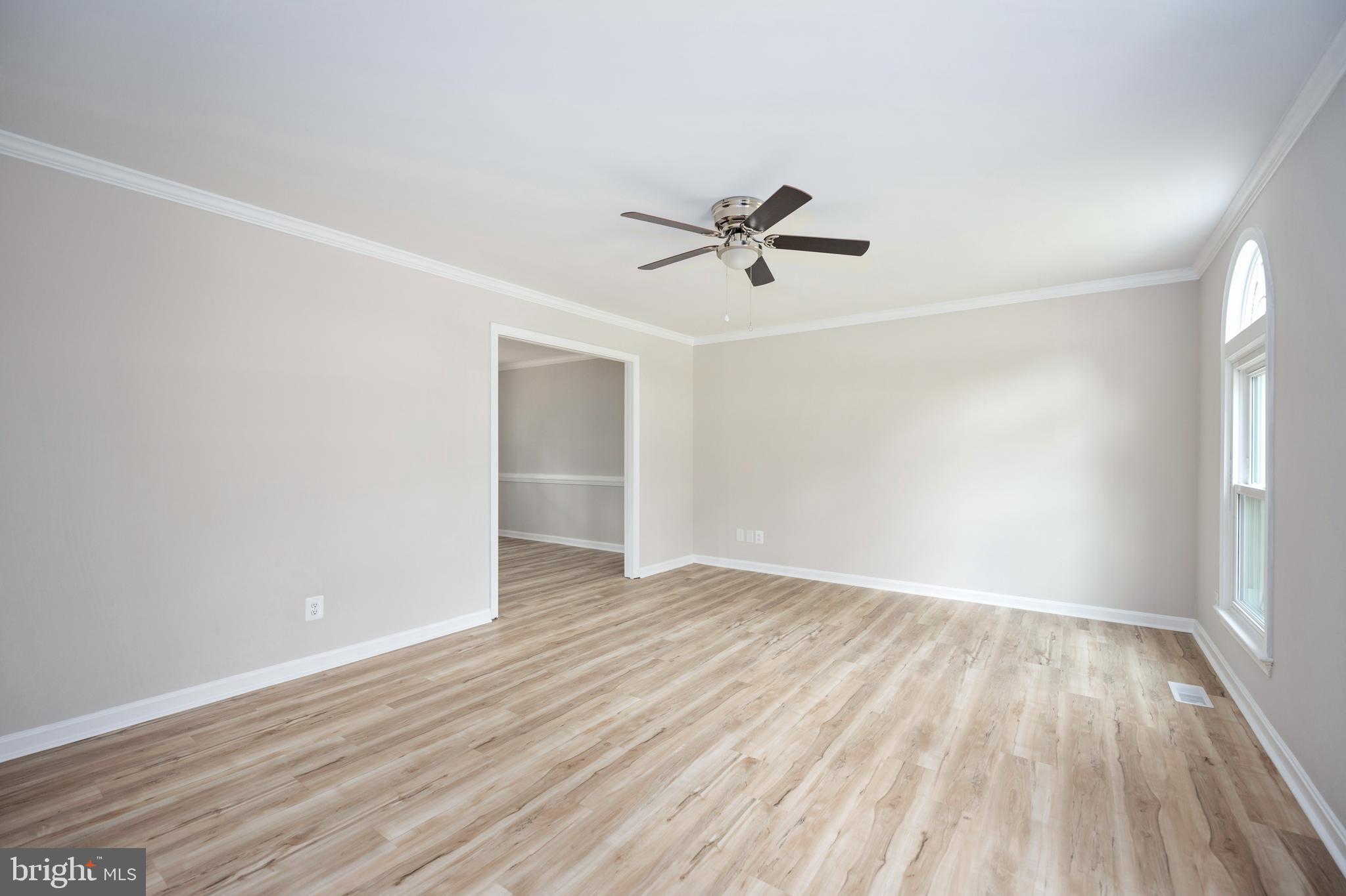 BREEZEWOOD - Residential