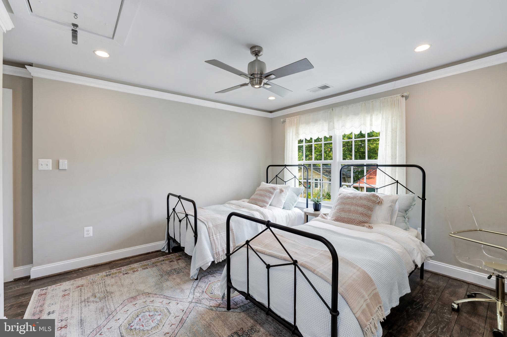 CHERRYDALE - Residential