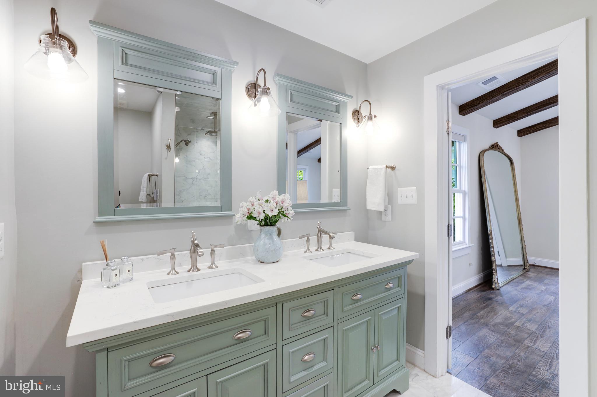 CHERRYDALE - Residential