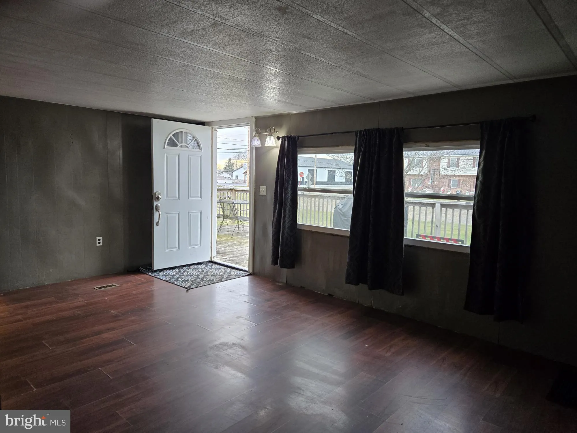 Shippensburg, Pennsylvania 17257, United States, 3 Bedrooms Bedrooms, ,2 BathroomsBathrooms,Residential,Coming Soon,254780