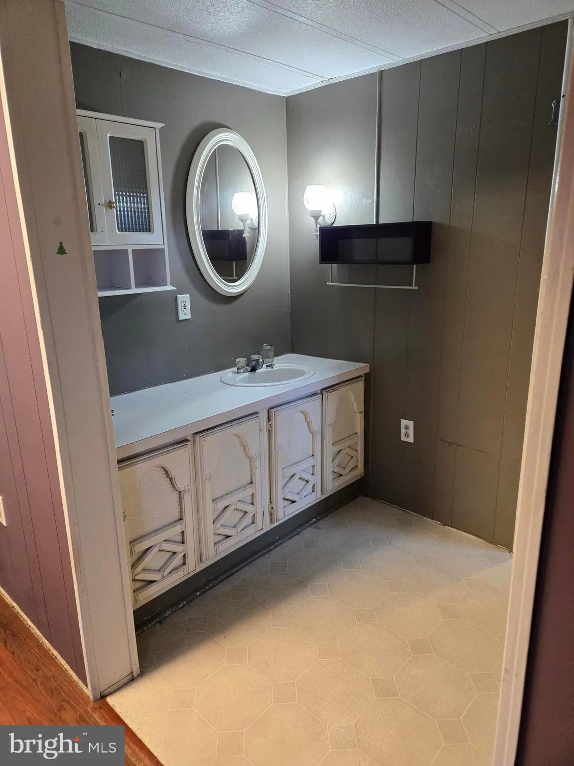 Shippensburg, Pennsylvania 17257, United States, 3 Bedrooms Bedrooms, ,2 BathroomsBathrooms,Residential,Coming Soon,254780