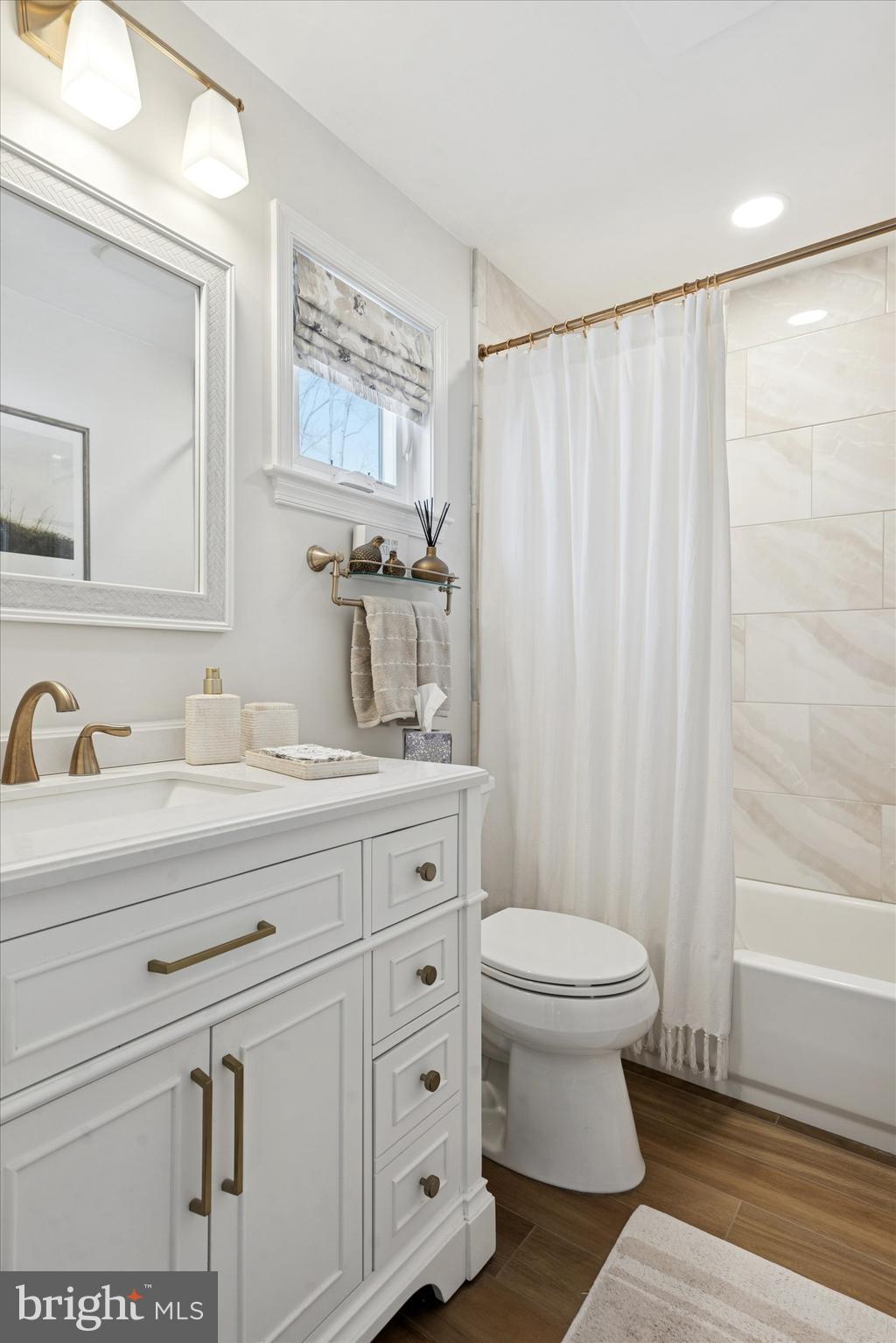 MARCHWOOD - Residential