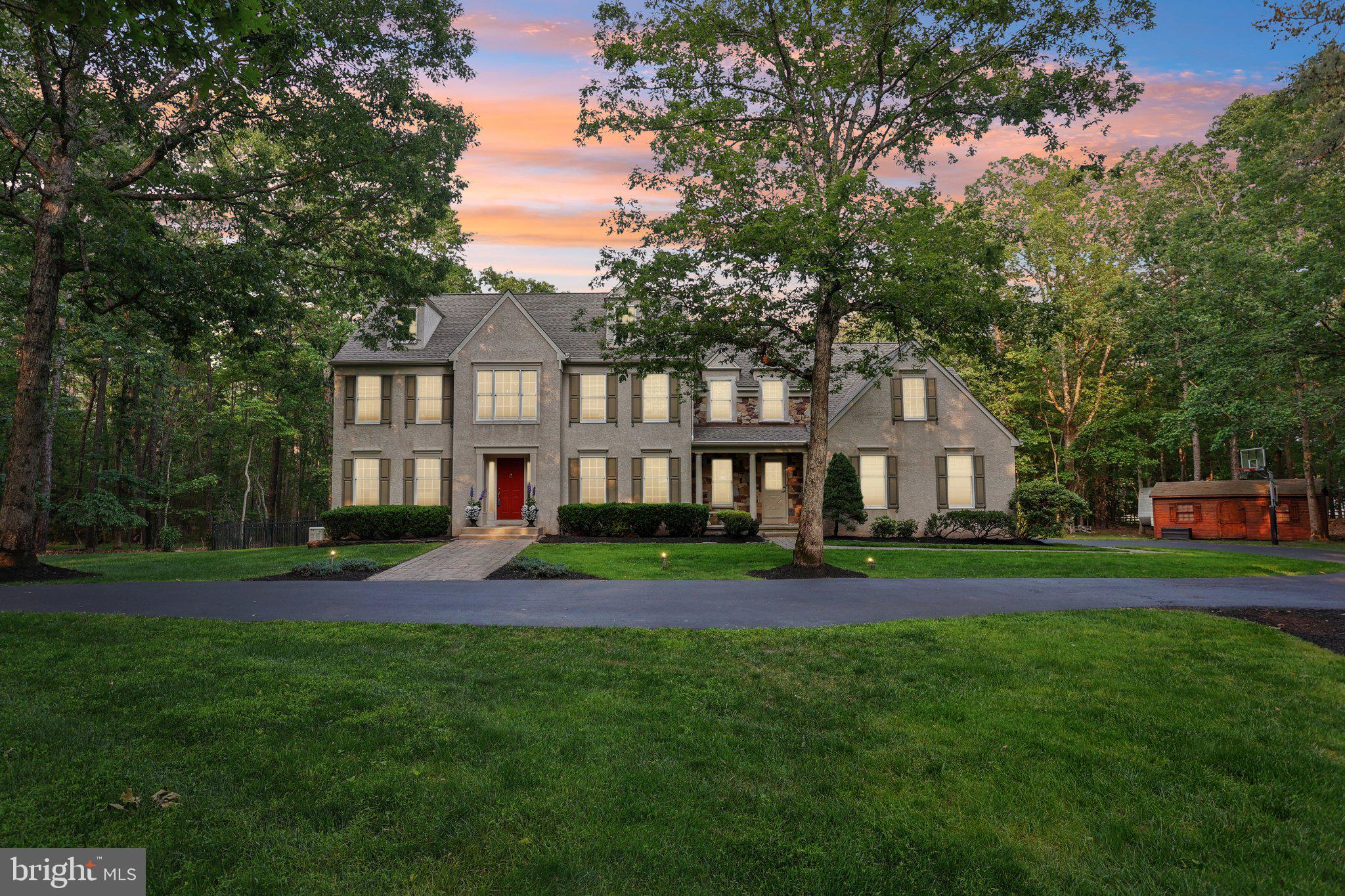 24 CRESTED BUTTE COURT